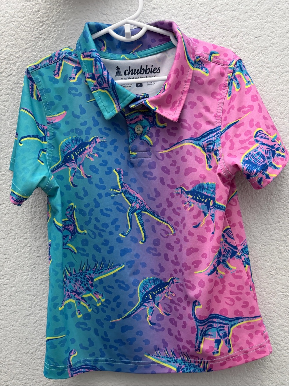 chubbies Kids' Blue-Pink Gradient Dinosaur Polo